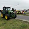 Zderzenie traktora i rowerzystki na skrzyżowaniu w Opolu. 28-latka została zabrana do szpitala. (Zdjęcia&Wideo)