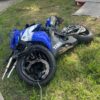 Wypadek na DW 493 w Łomnicy. Ranny został motocyklista.