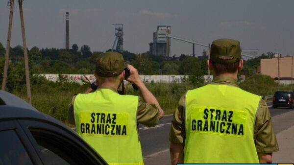 Nowe samochody dla Straży Granicznej w Opolu.