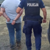 Policjanci z Głuchołazów zatrzymali szabrowników. To mężczyźni w wieku 30 i 41 lat, którzy ukradli mienie wartości około 14 tys. zł.