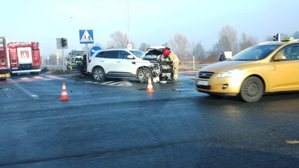 Wypadek na ulicy Częstochowskiej i obwodnicy Opola.