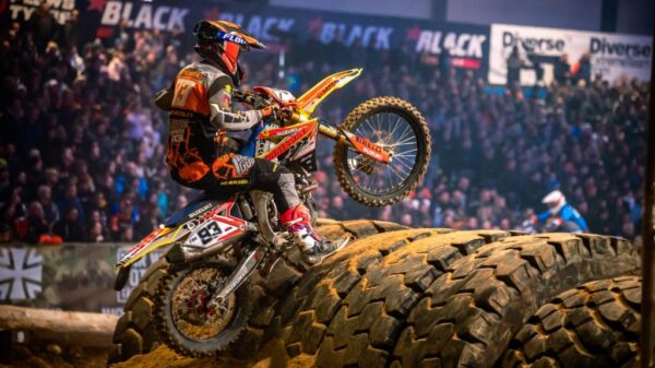 MICHAŁ LASKA z opolskiego HAWI Racing Team wygrywa drugą rundę Mistrzostw Świata SuperEnduro 2025