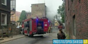 Pożar budynku w Brzegu. Ewakuowano 7 osób.(Zdjęcia)