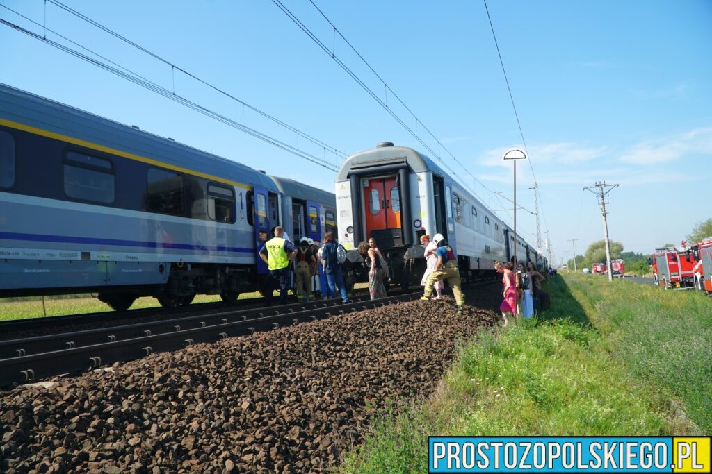 pożar lokomotywy, pożar pociągu, pożar na pkp, pożar ICC, pożar pociągu, pożar,