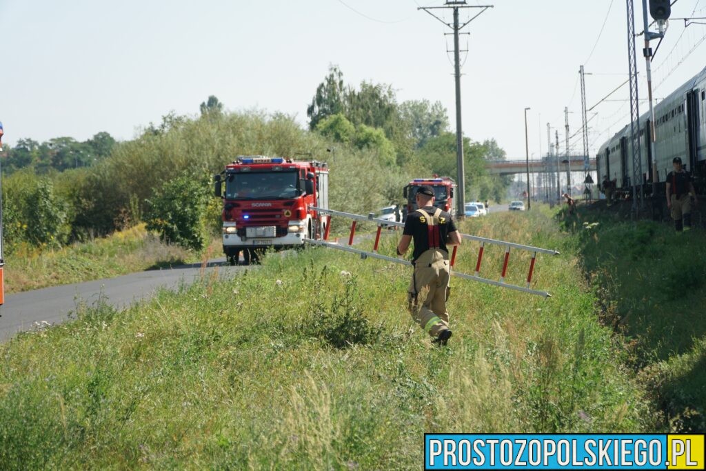 pożar lokomotywy, pożar pociągu, pożar na pkp, pożar ICC, pożar pociągu, pożar,