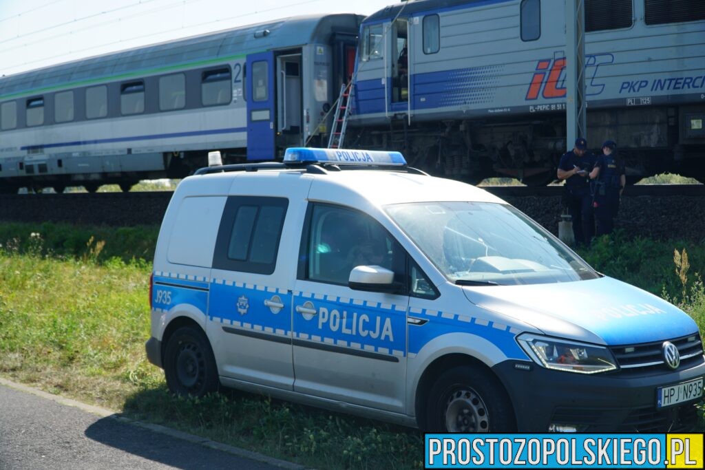 pożar lokomotywy, pożar pociągu, pożar na pkp, pożar ICC, pożar pociągu, pożar,