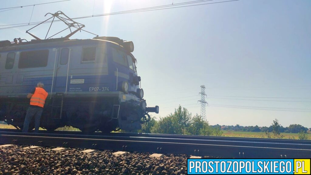 pożar lokomotywy, pożar pociągu, pożar na pkp, pożar ICC, pożar pociągu, pożar,