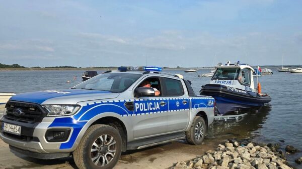 Nowa łódź motorowa od opolskich samorządowców.