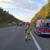 Kierujący busem najechał na tył naczepy, ciężarówki na autostradzie A4. Na miejscu lądował LPR .