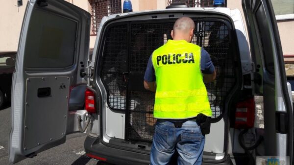 Zastępca Naczelnika Wydziału Kryminalnego kolejny raz w czasie wolnym od służby zatrzymał poszukiwanego.