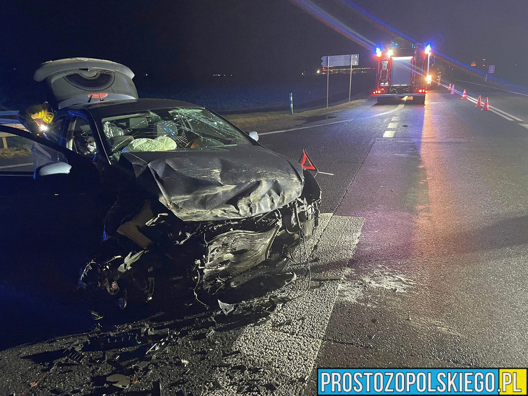 Zderzenie samochodu ciężarowego i osobowego w powiecie kluczborskim.