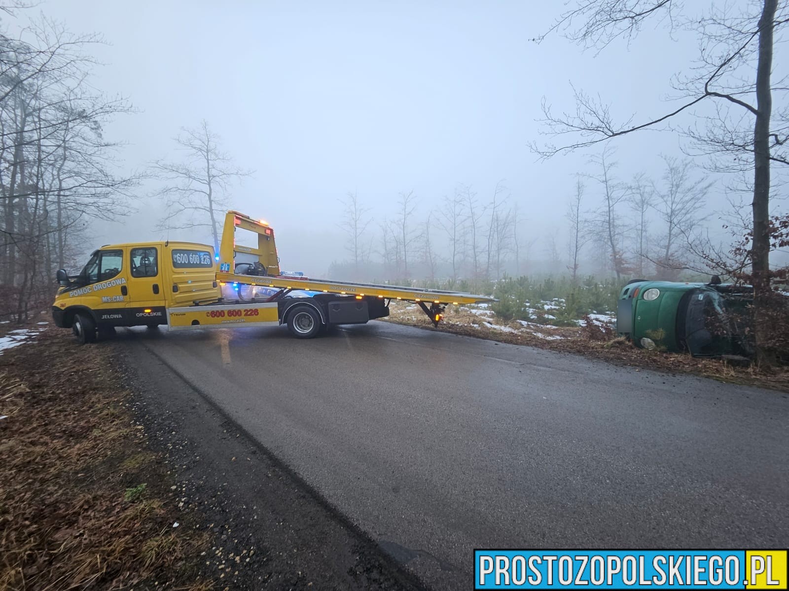 wypadek, prostozopolskiego, wiadomości opole, wiadomości opolskie, samochód dachował, wiadomości, wypadki, polscy kierowcy, prosto z opolskiego,