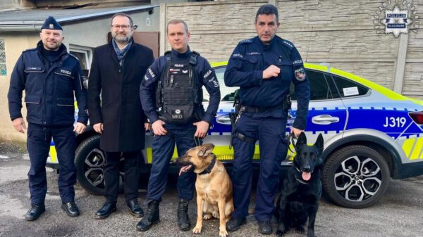 Pies patrolowo-tropiący w kluczborskiej jednostce policji