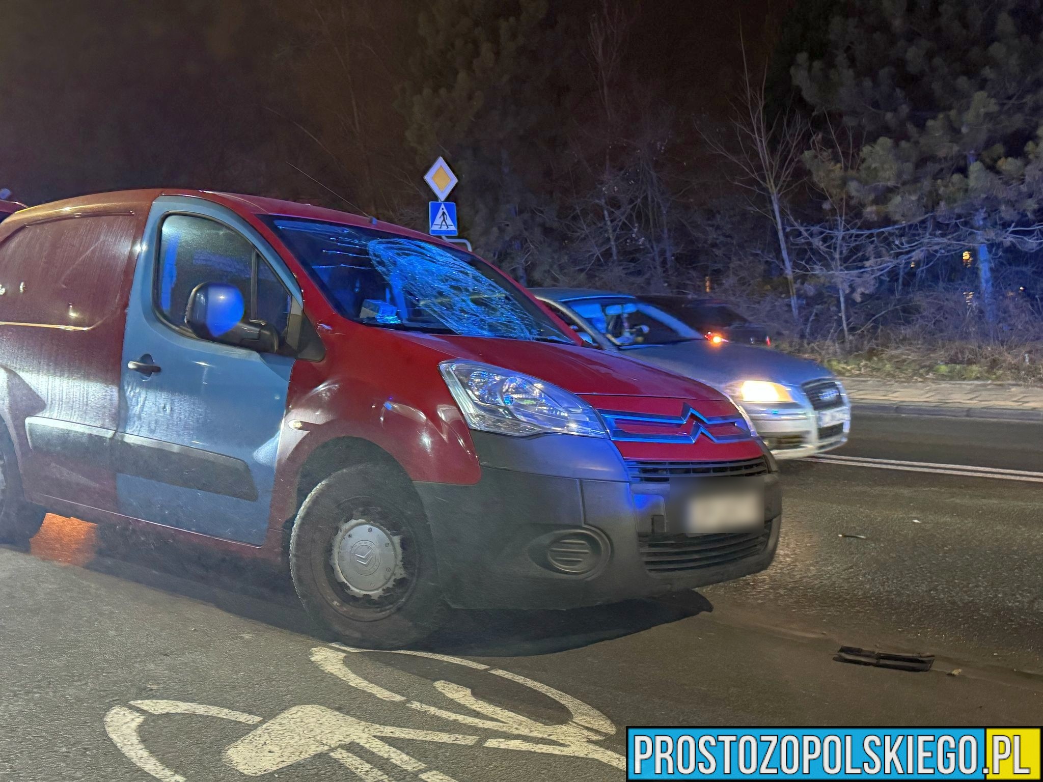 Wypadek na ul. Ozimskiej w Opolu. Auto potrąciło rowerzystę