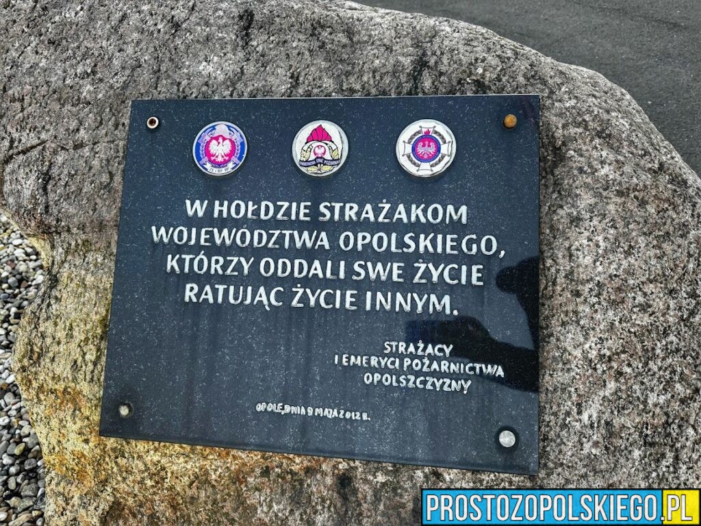 hołd dla zmarłego strażaka, śmierć strażaka, pamięć strażaka, zmarł strażak, wypadek strażaka, prosto z opolskiego, wiadomości opole, 